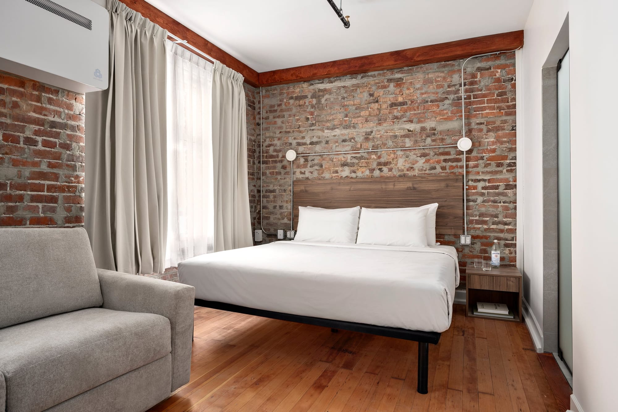 Studio room — extra space to unwind